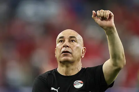  بعد ثنائي المغرب.. حسام حسن ينضم لقائمة "الأفارقة العظماء" في كأس العالم